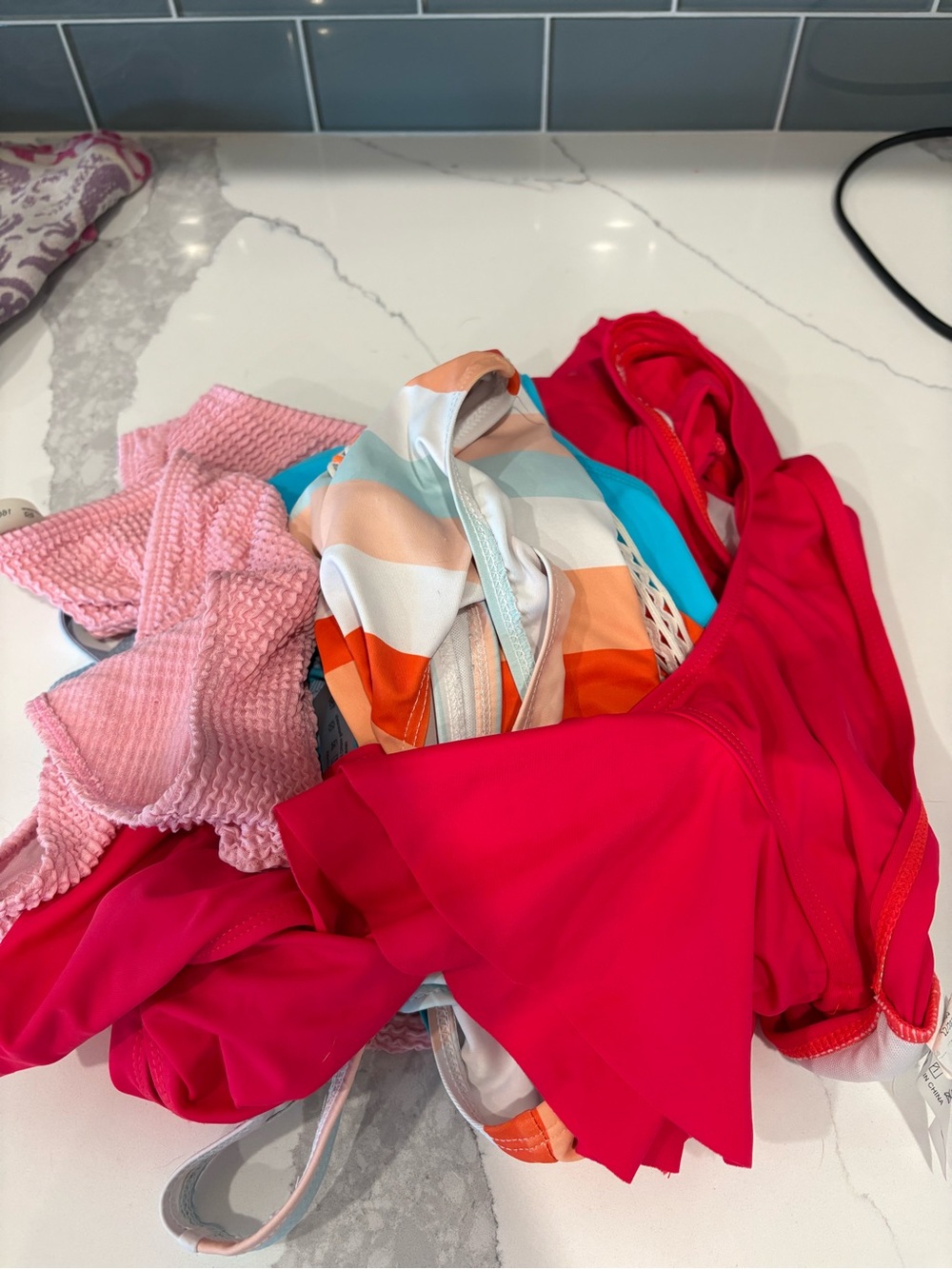 SHEIN Kids Bright Pink & Multicolor Swim Bikini Set